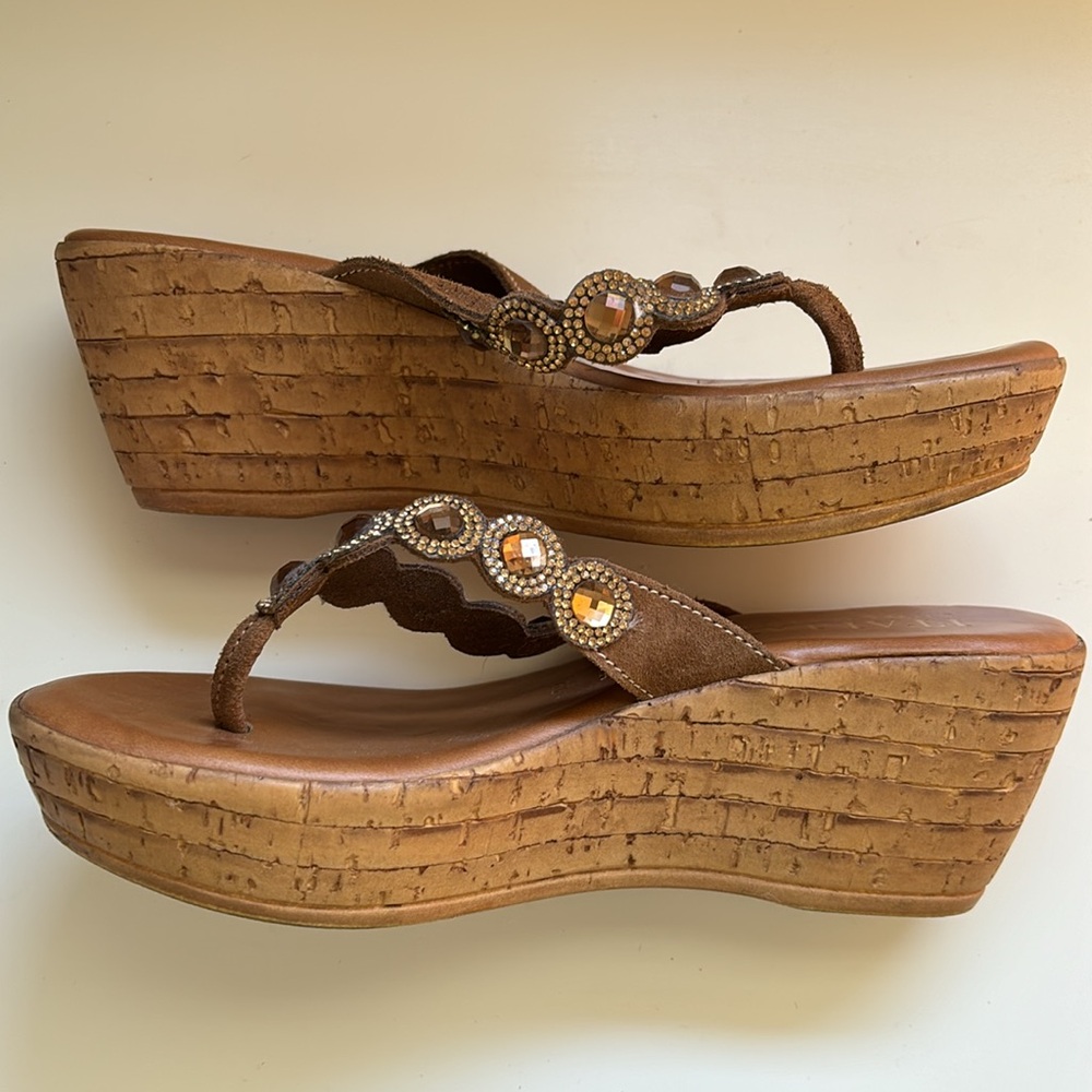 Italian Shoemaker Wedge Sandals - Picture 2 of 6
